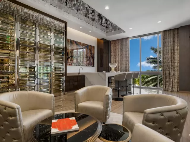 Apartment for sale  Unit #3101 - photo 5673337