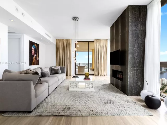 Apartment for sale  Unit #3101 - photo 5673332