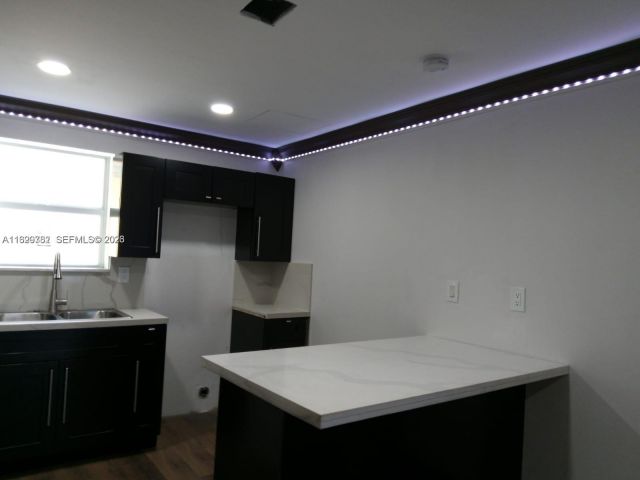 2-bedroom home for rent in Miami - 2720 NW 29th St 2720 - MondialRealty