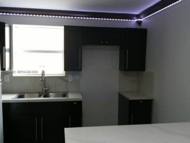 2-bedroom home for rent in Miami - 2720 NW 29th St 2720 - MondialRealty