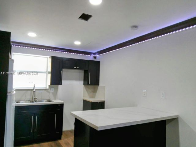 2-bedroom home for rent in Miami - 2720 NW 29th St 2720 - MondialRealty
