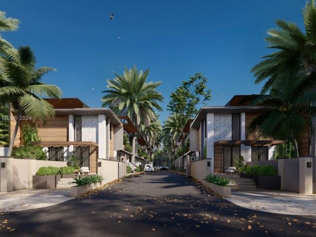 Home for sale at 1955 SW 29th Ave 2C - photo 5838724