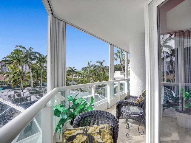 Apartment for sale  Unit #403 - photo 5682987