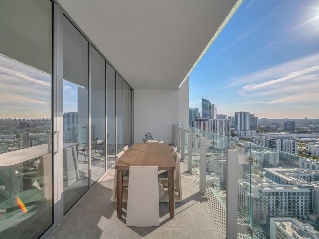 Apartment for rent  Unit #2906 - photo 5666446