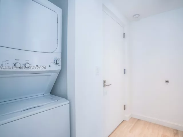 2-bedroom condo for sale in Miami - 55 SW 9th ST 2108 - MondialRealty