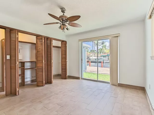 2-bedroom condo for rent in Miami Beach - 1500 Bay Rd 522S - MondialRealty