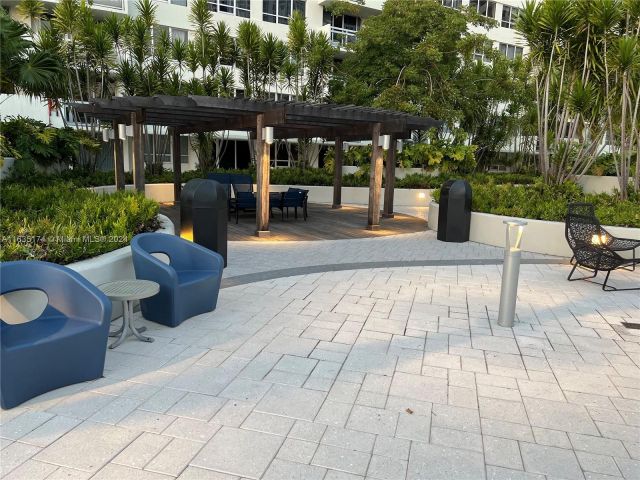 Apartment for rent  Unit #522S - photo 5604845