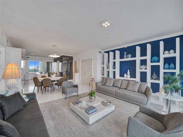 Apartment for sale  Unit #802 - photo 5638980