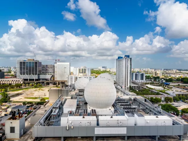 1-bedroom condo for sale in Miami - 851 NE 1st Ave 1710 - MondialRealty