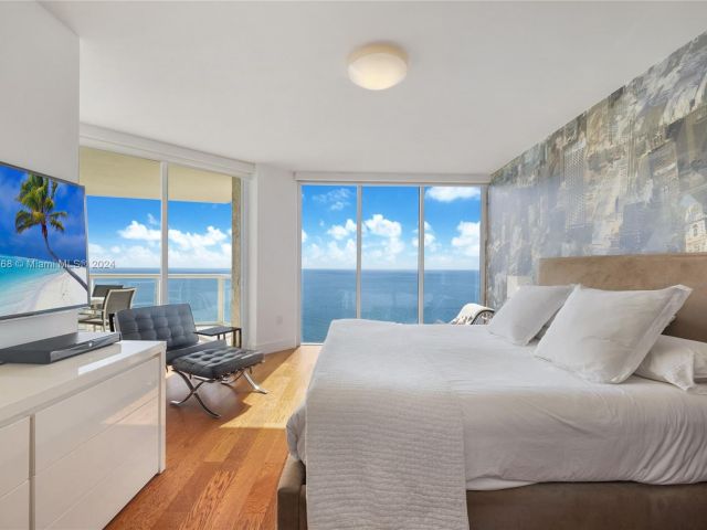 Apartment for rent  Unit #2702 - photo 5664825