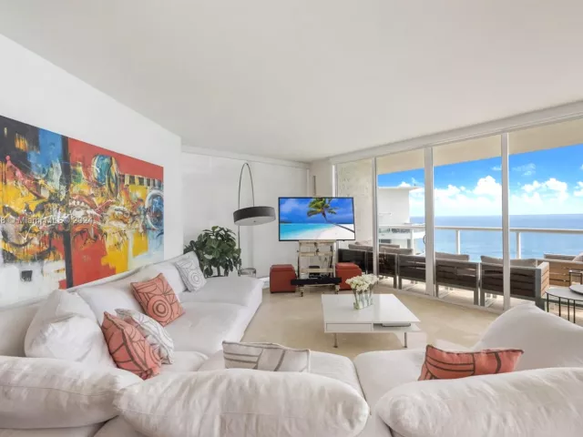 Apartment for rent  Unit #2702 - photo 5664840