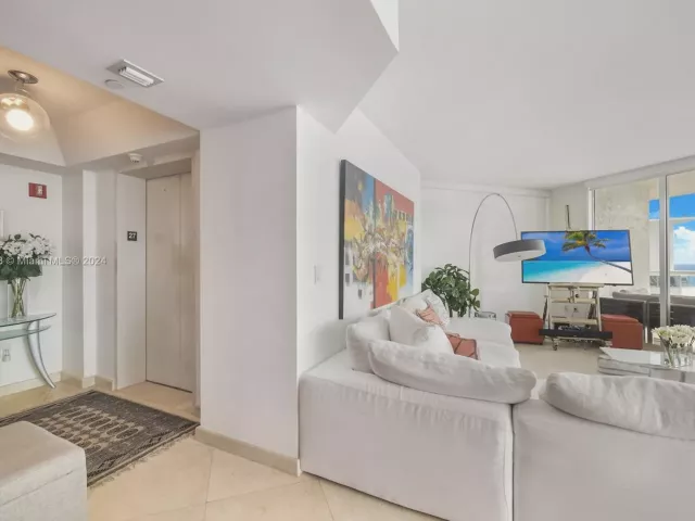 Apartment for rent  Unit #2702 - photo 5664841