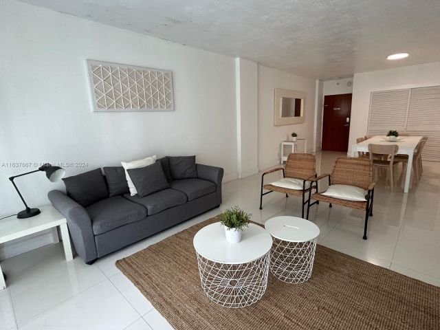 Apartment for sale  Unit #9A - photo 5635362