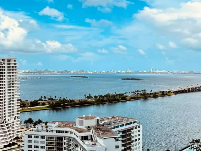 1-bedroom condo for sale in Miami - 501 NE 31st St 2204 - MondialRealty