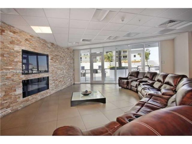 Apartment for sale  Unit #4602 - photo 5652264