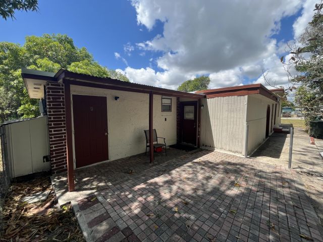 Home for sale at 821 SW 4th Avenue - photo 6801702