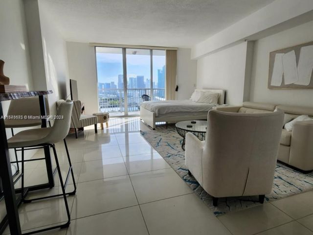 Apartment for sale  Unit #2708 - photo 5651851