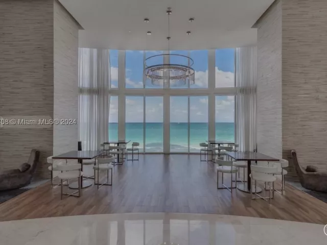 2-bedroom condo for sale in Sunny Isles Beach -  - MondialRealty