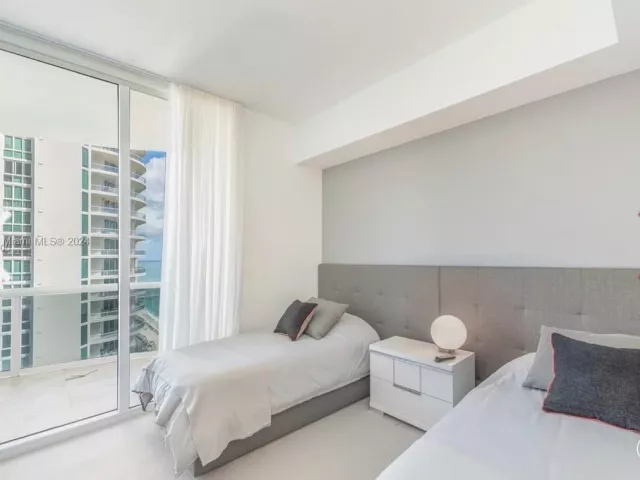 Apartment for sale  Unit # - photo 5661805