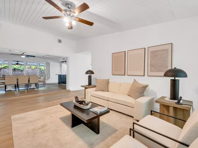 3-bedroom home for rent in Biscayne Park - 630 NE 117th St - MondialRealty