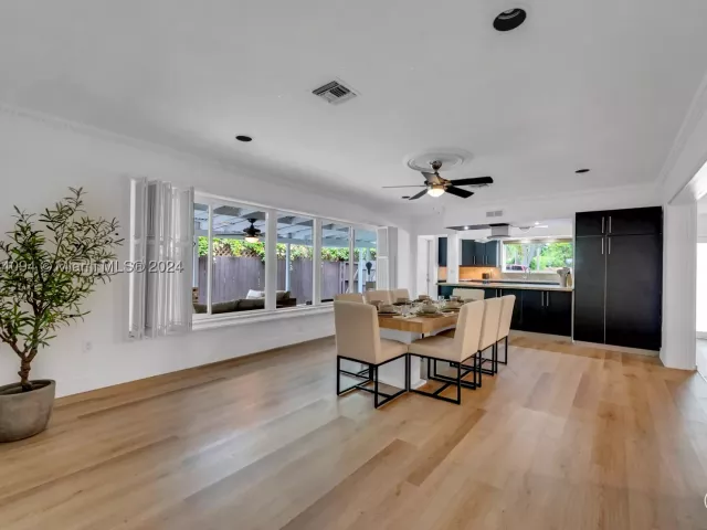 3-bedroom home for rent in Biscayne Park - 630 NE 117th St - MondialRealty