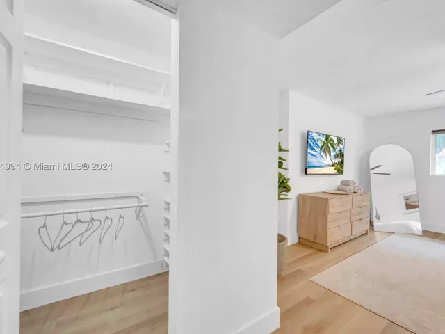 3-bedroom home for rent in Biscayne Park - 630 NE 117th St - MondialRealty