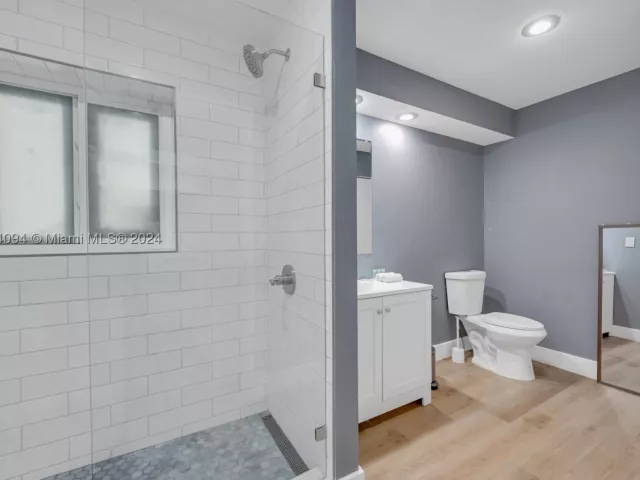 3-bedroom home for rent in Biscayne Park - 630 NE 117th St - MondialRealty