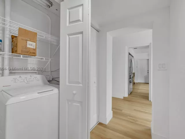 3-bedroom home for rent in Biscayne Park - 630 NE 117th St - MondialRealty