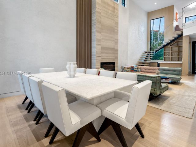 Home for sale at 4442 Prairie Ave - photo 7468610