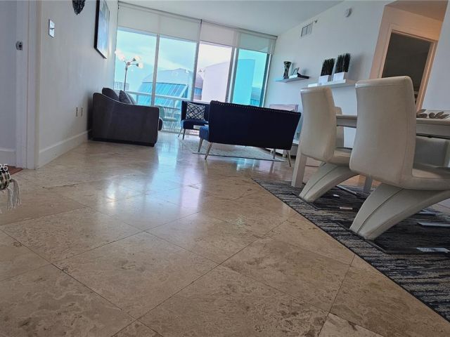 Apartment for sale  Unit #1-810 - photo 6253384