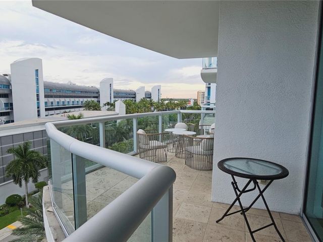 Apartment for sale  Unit #1-810 - photo 6253395