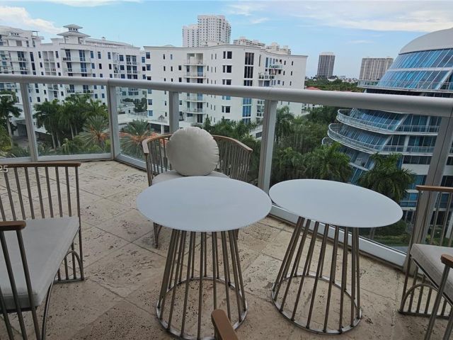 Apartment for sale  Unit #1-810 - photo 6253396