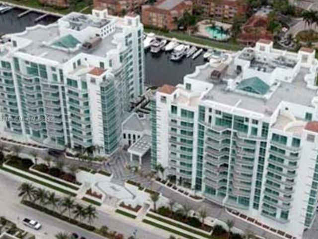 Apartment for sale  Unit #1-810 - photo 6253397