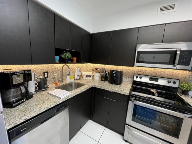 Apartment for sale  Unit #629 - photo 6140534