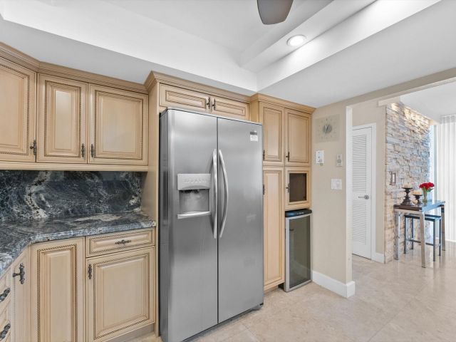 Apartment for sale  Unit #1626 - photo 5771594