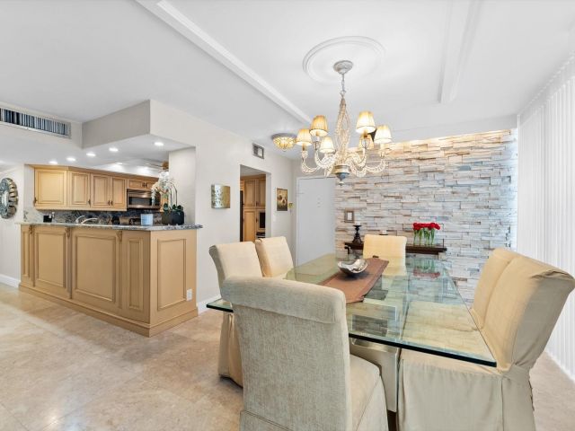 Apartment for sale  Unit #1626 - photo 5771597