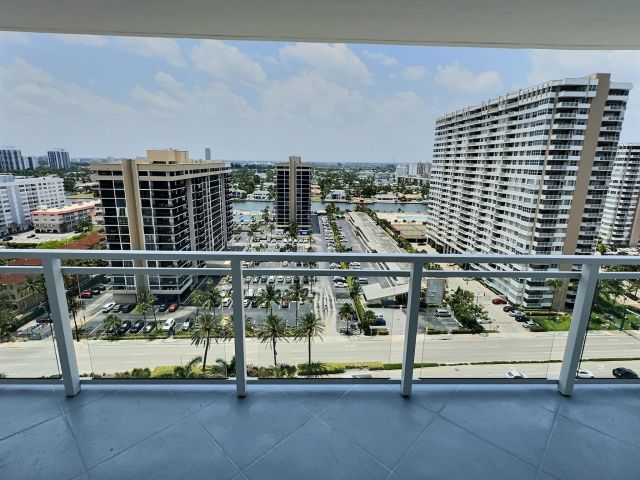 Apartment for sale  Unit #1626 - photo 5771599