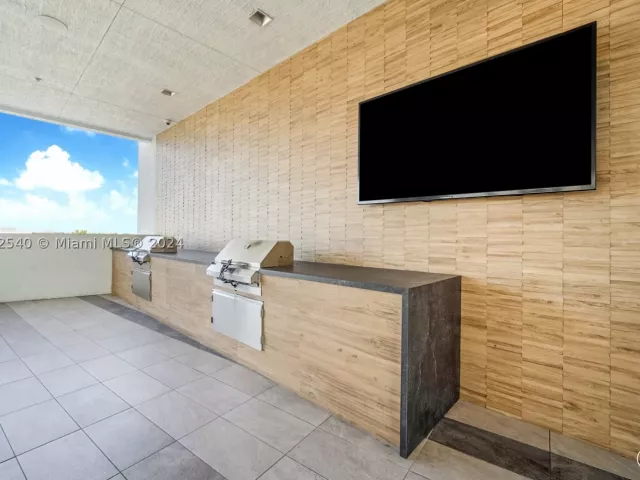 condo for sale in Miami - 3900 Biscayne Blvd N-917 - MondialRealty