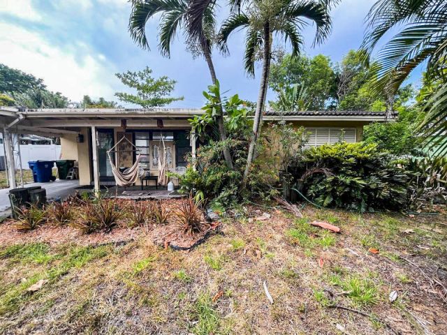 Home for sale at 637 NW 29th Court - photo 5601335