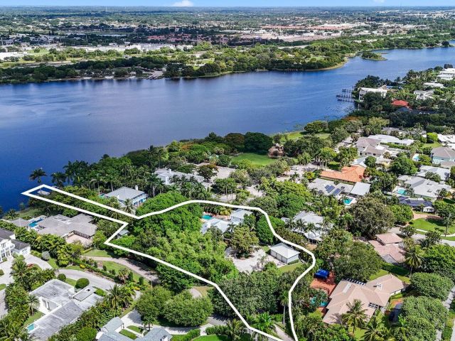 Home for sale at 920 Hibiscus Lane - photo 5808370