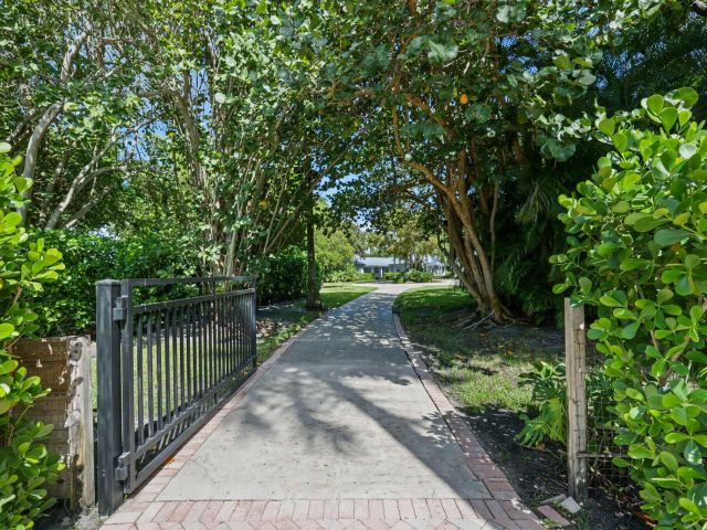 Home for sale at 920 Hibiscus Lane - photo 5808380