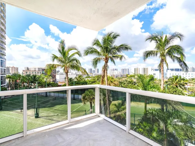 Apartment for rent  Unit #601 - photo 5659598