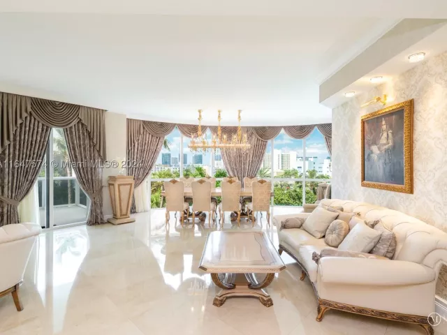 3-bedroom condo for rent in Sunny Isles Beach - 18101 Collins Ave 601 - MondialRealty