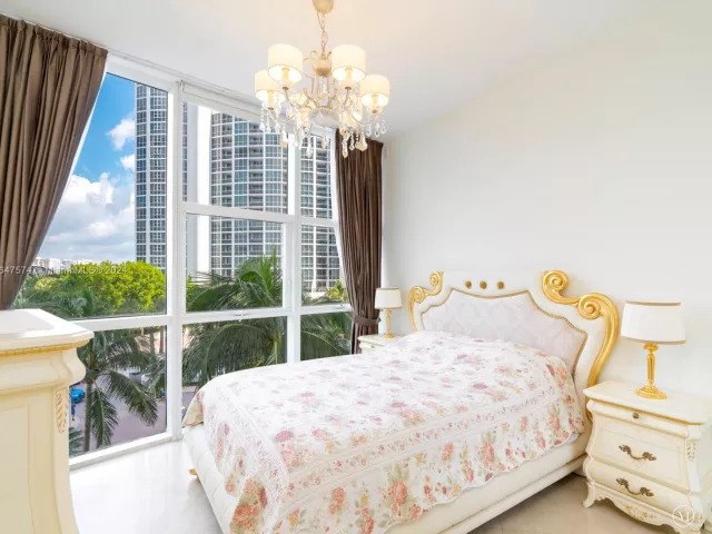 Apartment for rent  Unit #601 - photo 5659592