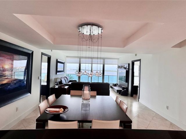 Apartment for sale  Unit #1109 - photo 6007013