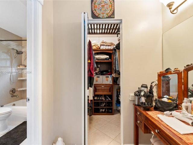 Home for sale at 1442 NW 20th St - photo 6064014