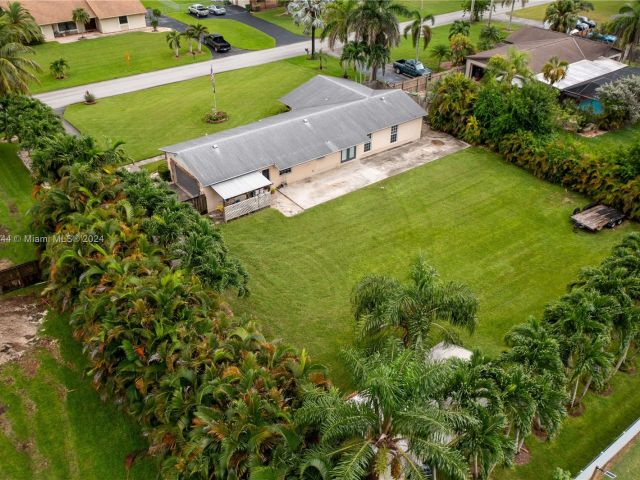 Home for sale at 1442 NW 20th St - photo 6064027