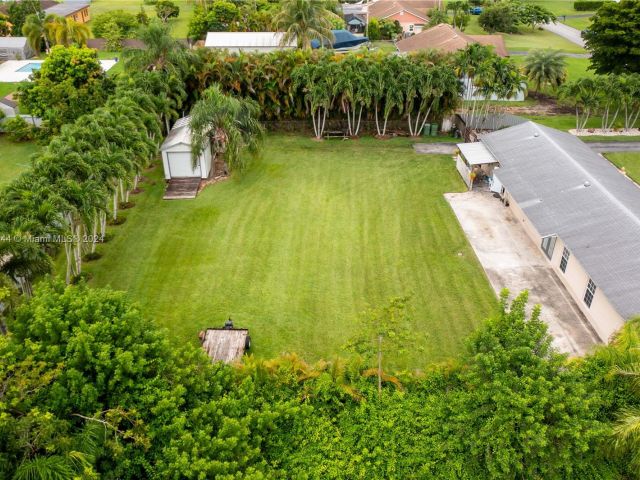 Home for sale at 1442 NW 20th St - photo 6064028