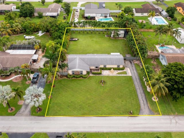 Home for sale at 1442 NW 20th St - photo 6064029