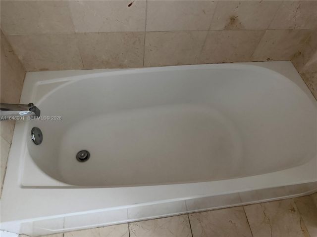 Apartment for sale  Unit #1-1001 - photo 7094629